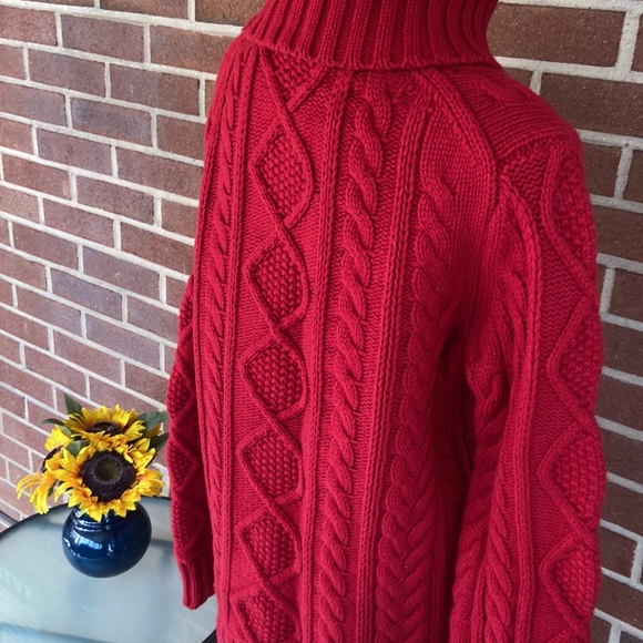 BR Red Cabled Heavyweight Sweater - Picture 6 of 10